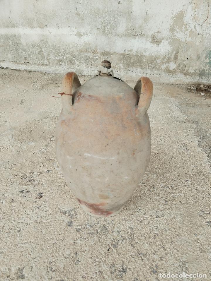 Antig&uuml;edades: botellon botija de barro - Foto 1