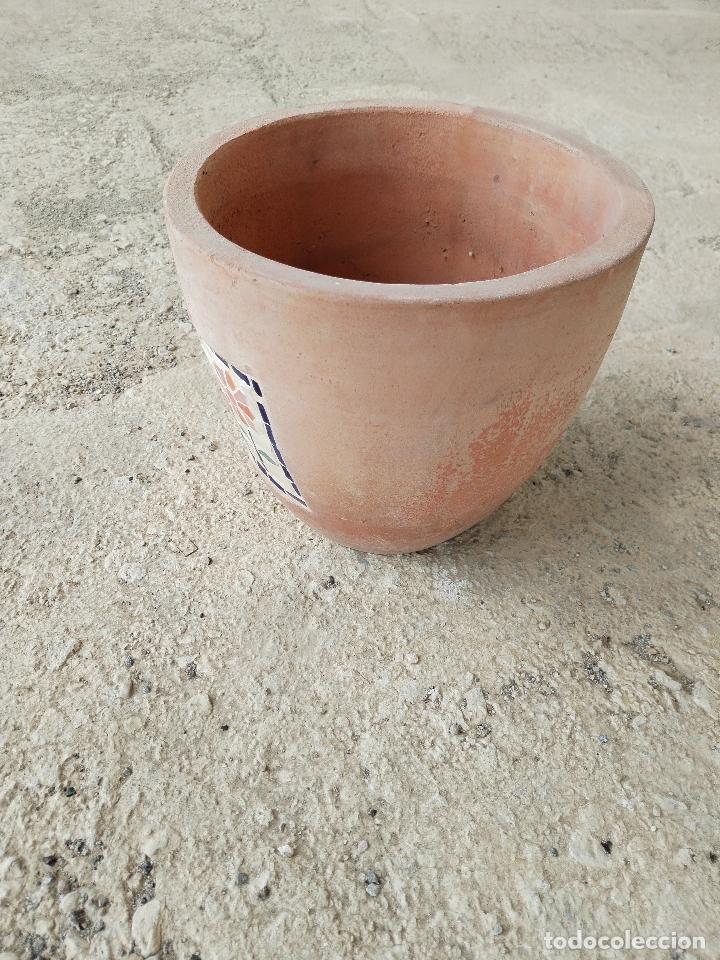 Antig&uuml;edades: macetero de ceramica con mosaico - Foto 3