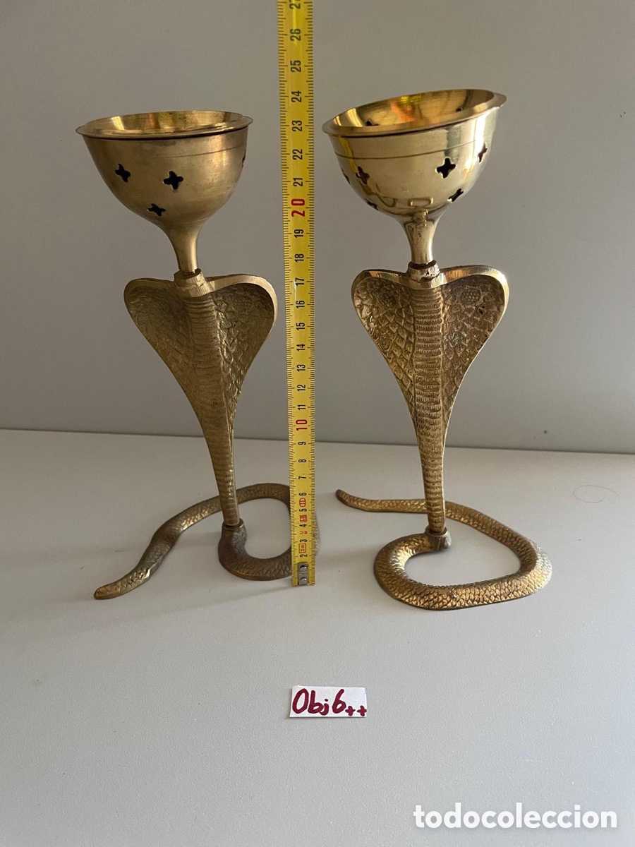 Antig&uuml;edades: Candelabros porta velas - Foto 3