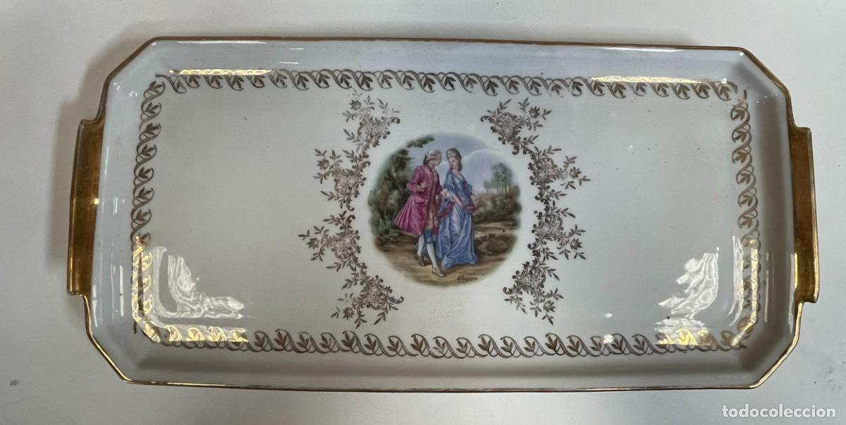 Antig&uuml;edades: SERVICIO DE POSTRE CON 6 PLATOS Y GRAN BANDEJA RECTANGULAR - Foto 2