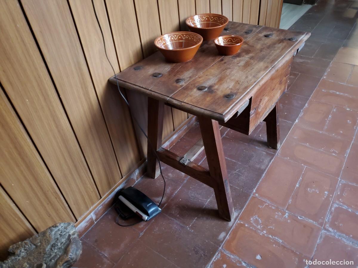 Antig&uuml;edades: Mesa tocinera antigua - Foto 1