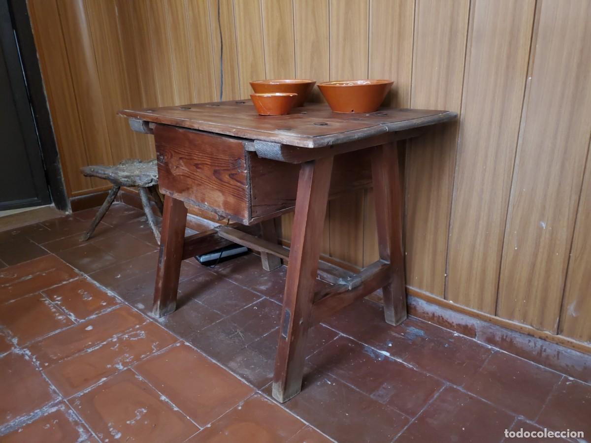 Antig&uuml;edades: Mesa tocinera antigua - Foto 2