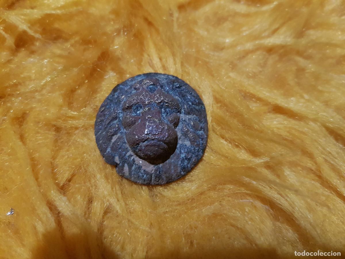 Antig&uuml;edades: Aplique Romano, Medieval? de Bronce cabeza de Leon - Foto 1