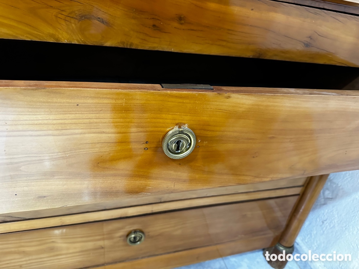 Antig&uuml;edades: Magn&iacute;fica c&oacute;moda imperio de &eacute;poca. Cerezo macizo. - Foto 2