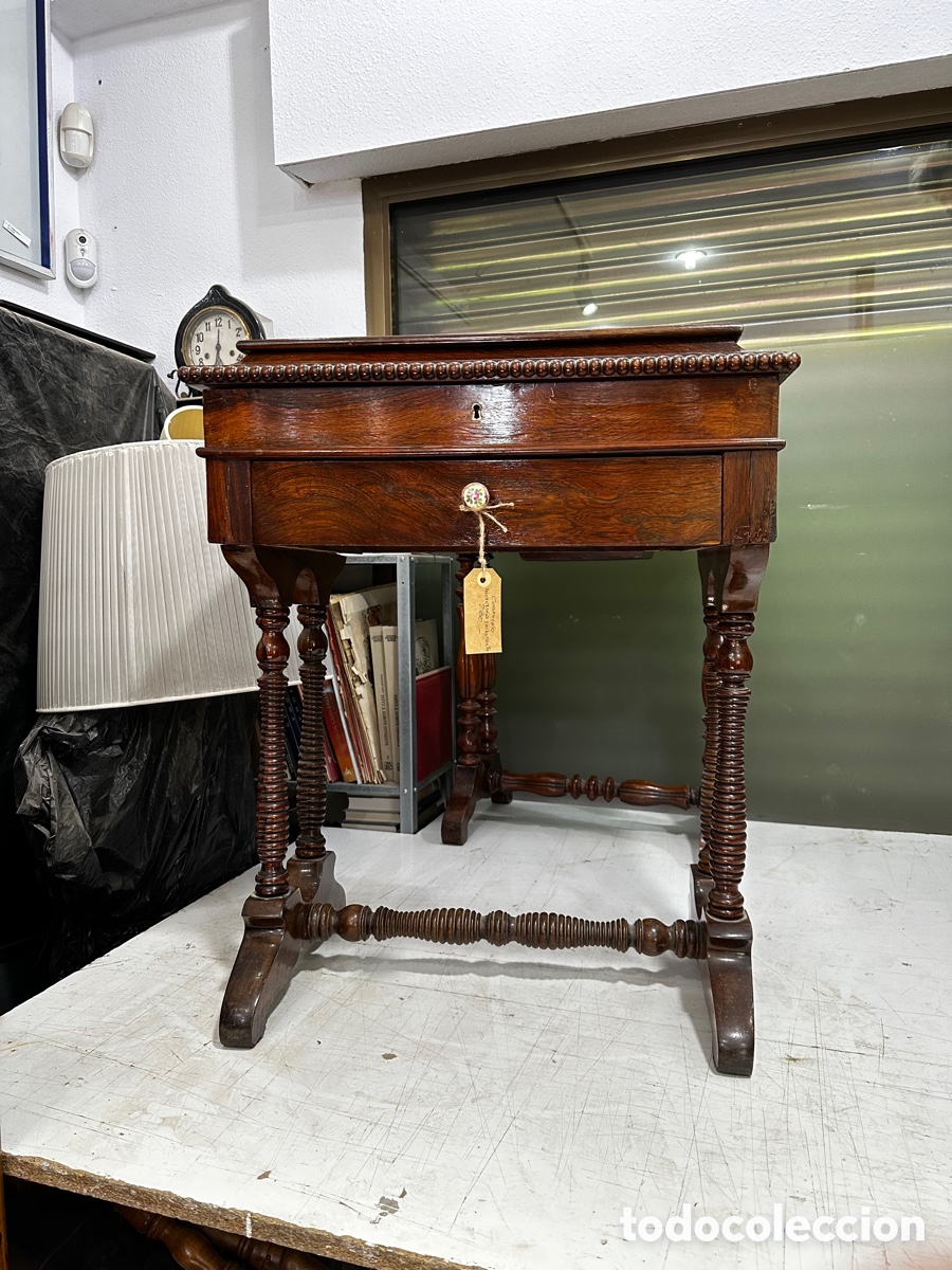 Antig&uuml;edades: Costurero - Foto 1