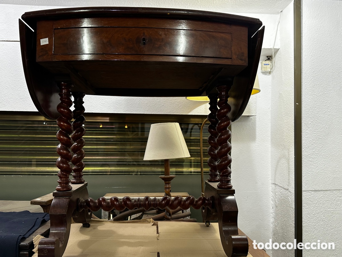 Antig&uuml;edades: Soberbia mesa escritorio - Foto 2