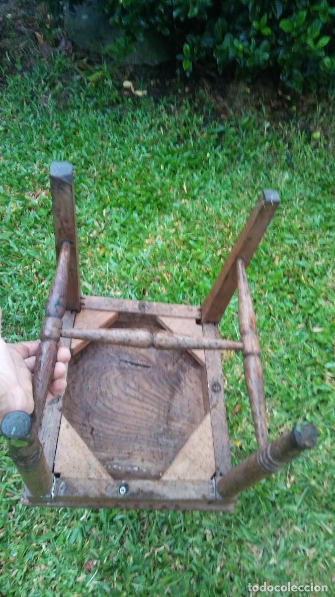 Antig&uuml;edades: Silla infantil posiblemente de escuela. - Foto 7