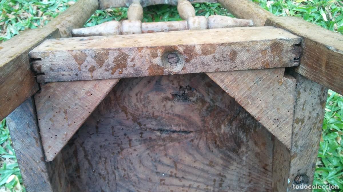 Antig&uuml;edades: Silla infantil posiblemente de escuela. - Foto 9