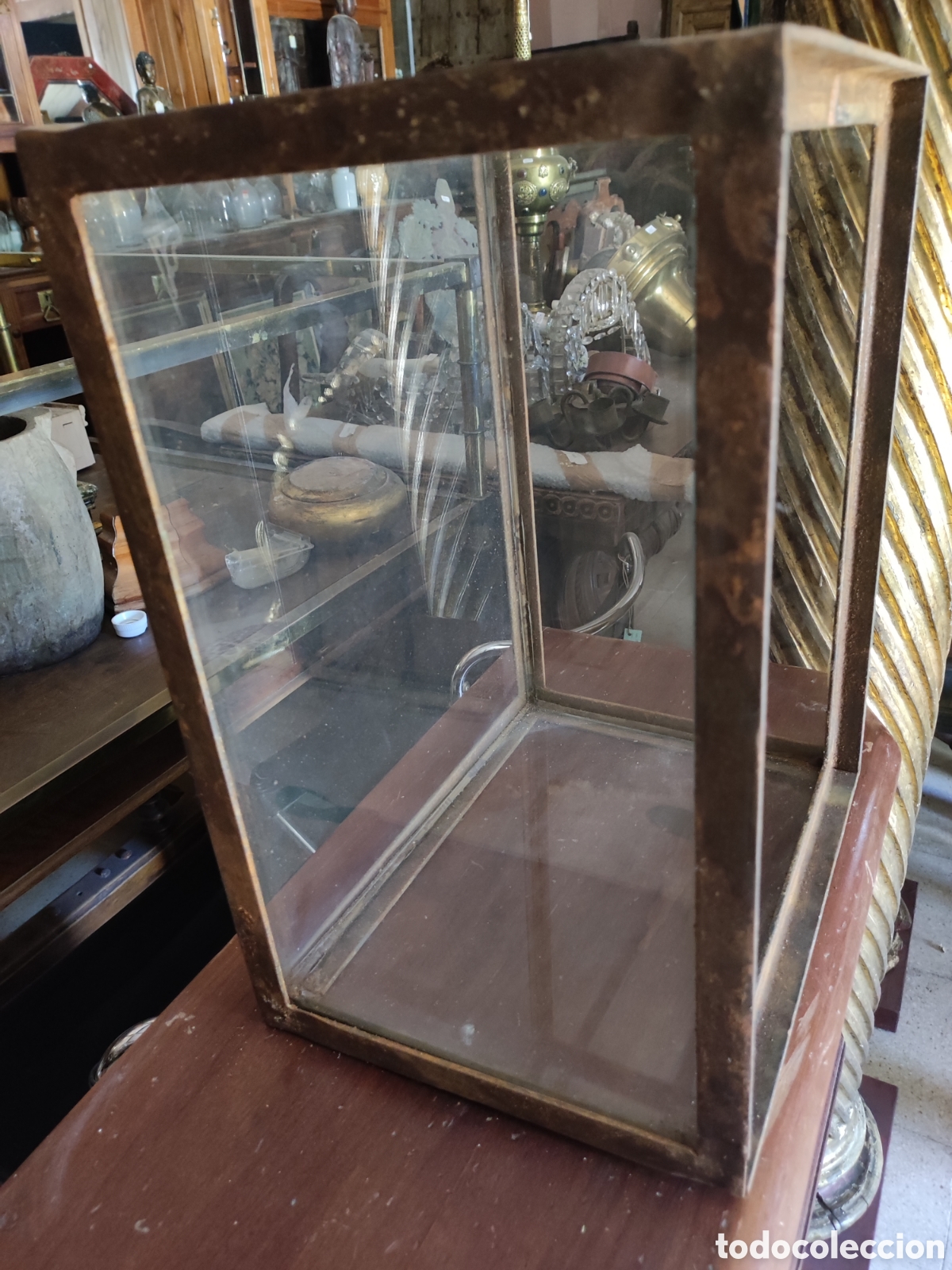 Antig&uuml;edades: Urna cristal y hierro - Foto 2