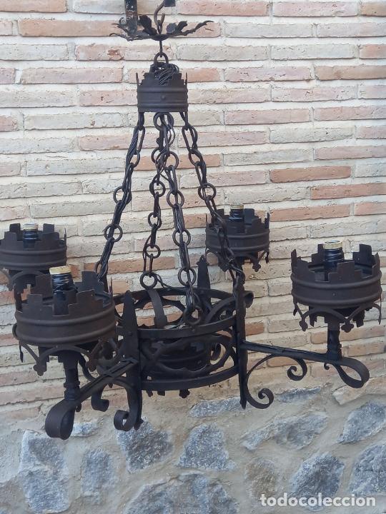 Antig&uuml;edades: GRAN LAMPARA EN HIERRO FORJADO. - Foto 2