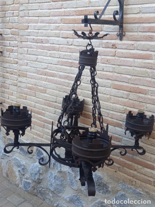 Antig&uuml;edades: GRAN LAMPARA EN HIERRO FORJADO. - Foto 3