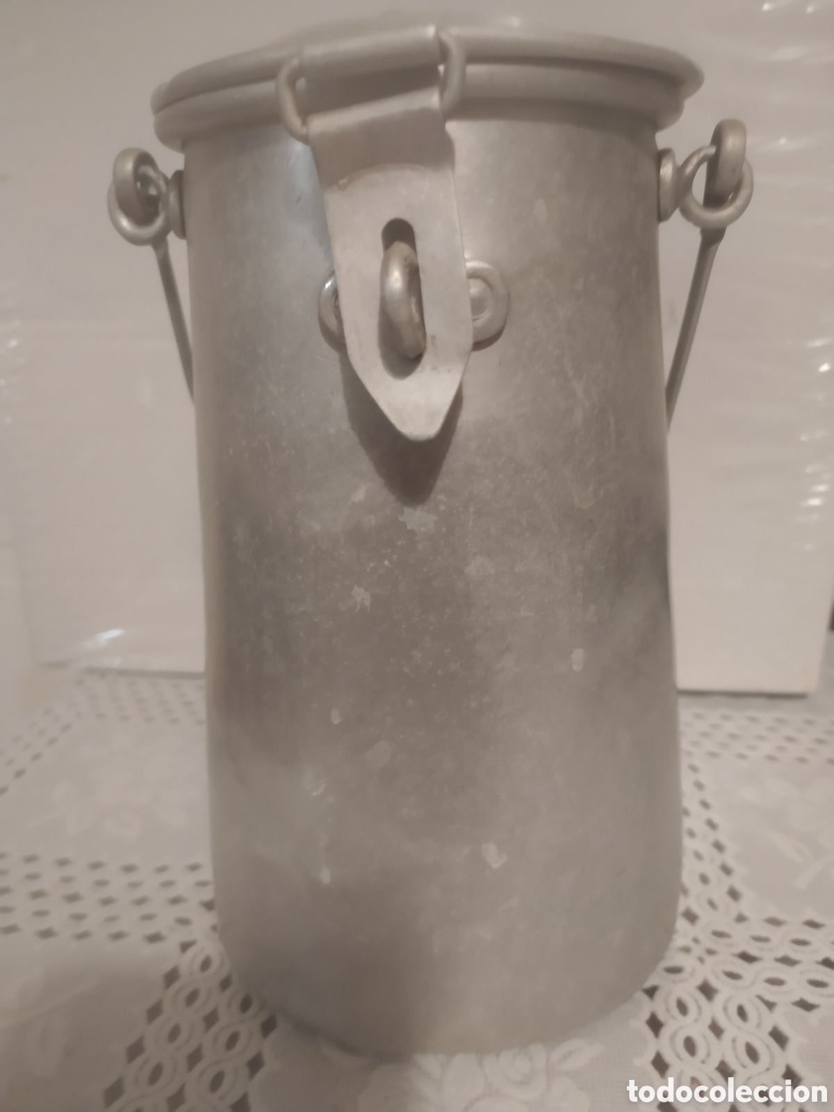 Antig&uuml;edades: Lechera de aluminio - Foto 2