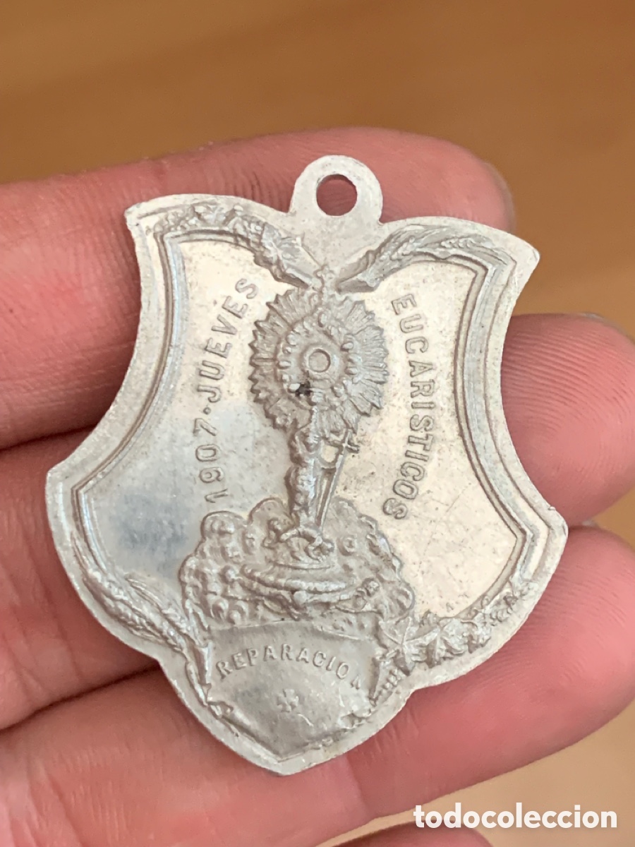Antig&uuml;edades: Medalla JUEVES EUCAR&Iacute;STICOS. 1907 - Foto 2