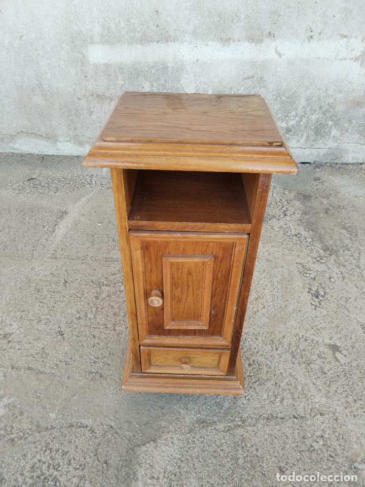 Antig&uuml;edades: peana mesilla de madera - Foto 5