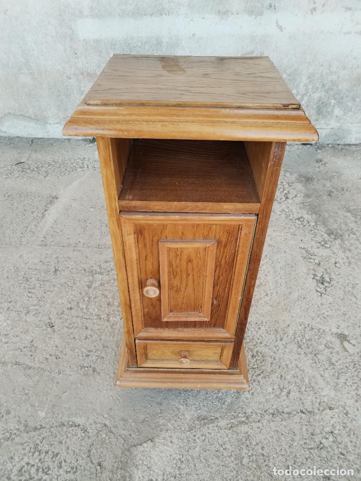 Antig&uuml;edades: peana mesilla de madera - Foto 6