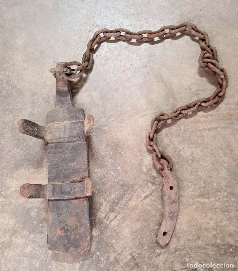 Antig&uuml;edades: Calzo de carruaje, grandes dimensiones - Foto 3