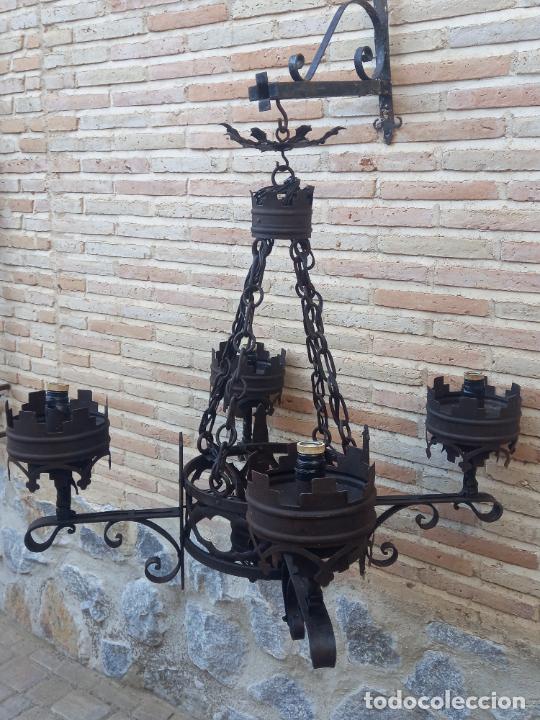 Antig&uuml;edades: GRAN LAMPARA EN HIERRO FORJADO. - Foto 17