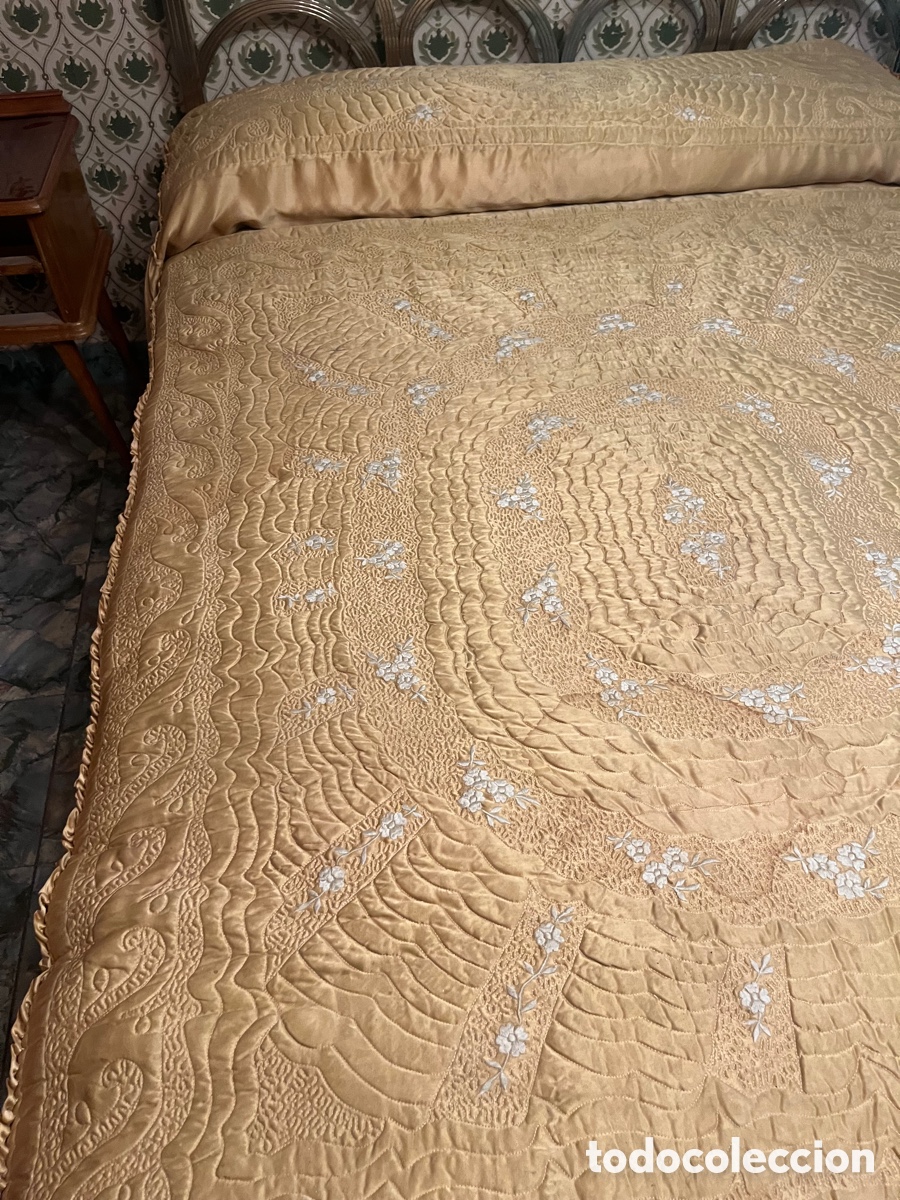Antig&uuml;edades: Colcha de cama de seda - Foto 2