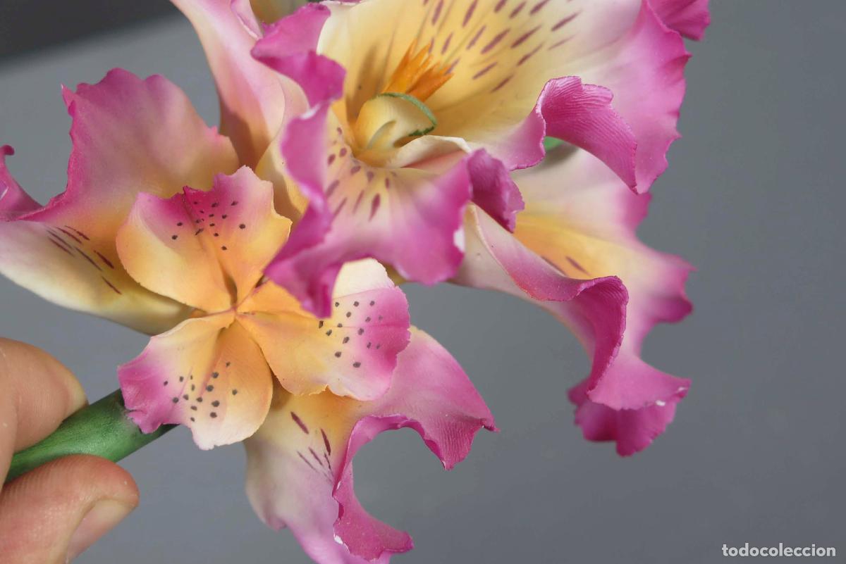 Antig&uuml;edades: FLOR DE PORCELANA. CAPODIMONTE - Foto 3