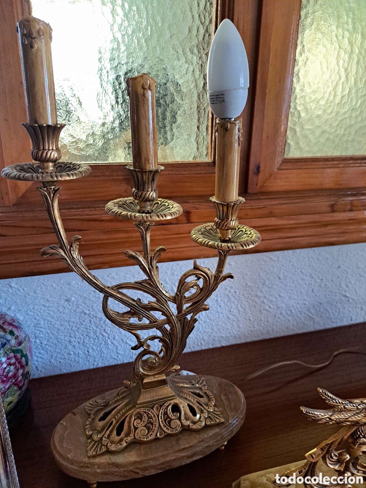 Antig&uuml;edades: Reloj y pareja de candelabros con base de marmol - Foto 3