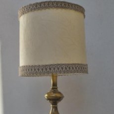 Antigüedades: ANTIGUA LAMPARA DE PIE BRONCE DORADO