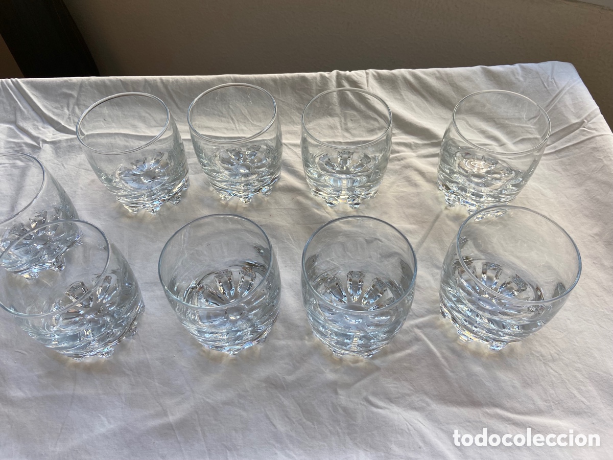 Antig&uuml;edades: Set de 9 vasos de cristal de whisky - Foto 1
