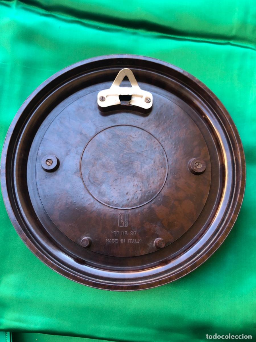 Antig&uuml;edades: Placa de San Antonio de Padua - Foto 3