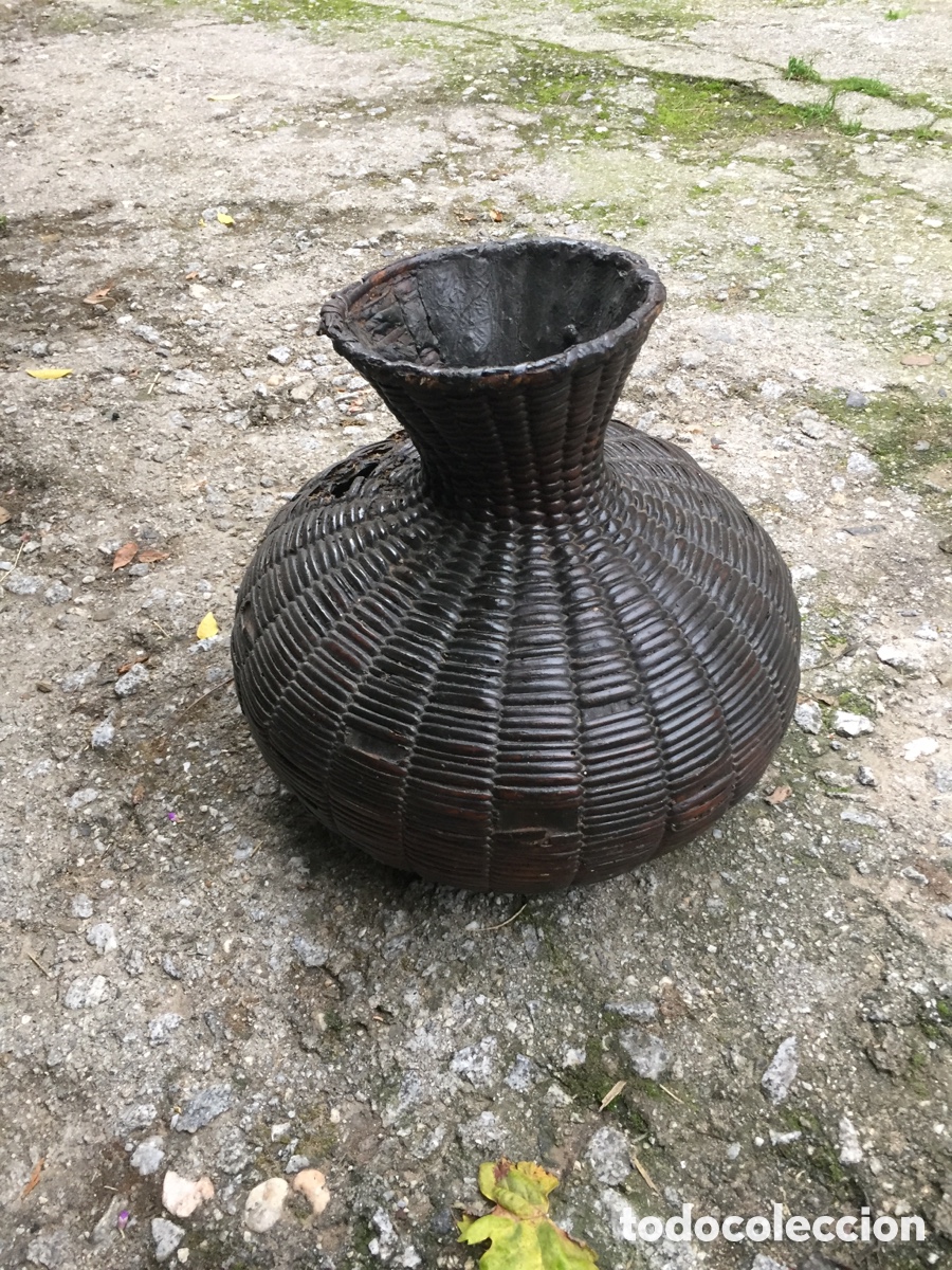 Antig&uuml;edades: Jarra mimbre grande medida excepcional - Foto 1