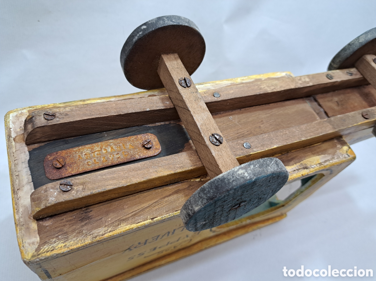 Antig&uuml;edades: Antiguo cami&oacute;n de madera - Foto 26