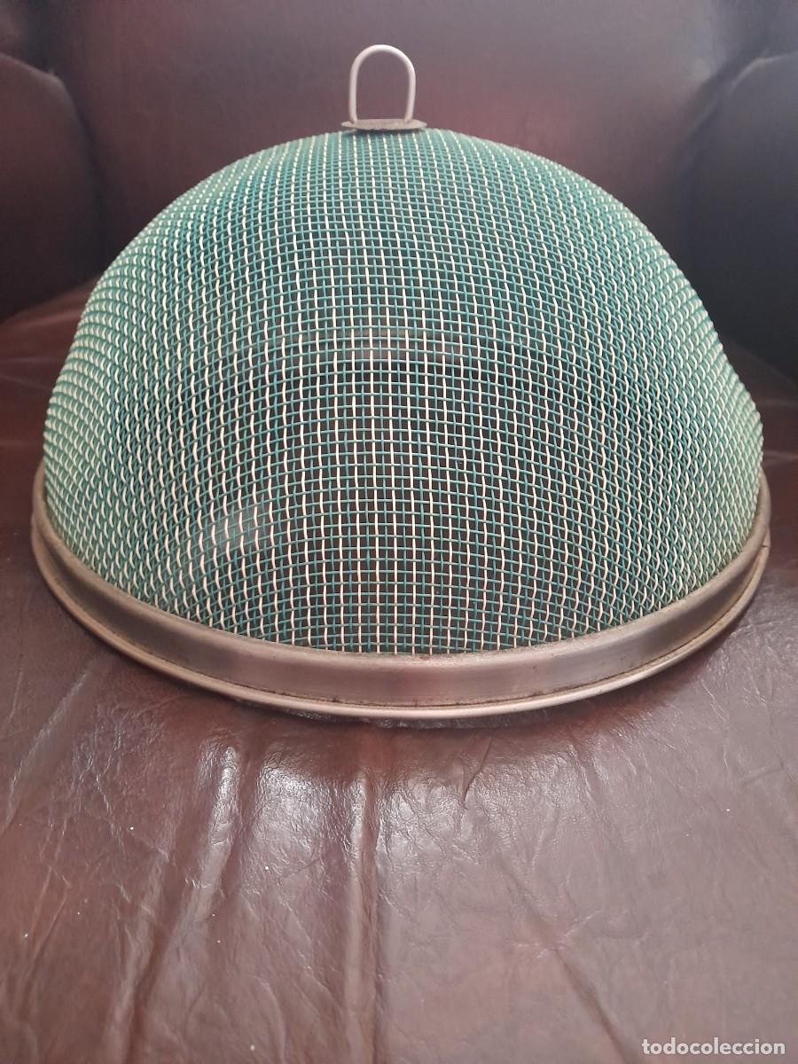 Antiquit&eacute;s: Fresquera de alambre d&eacute;cada de los 40