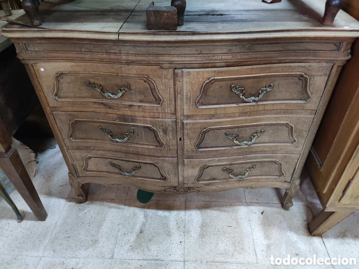 Antig&uuml;edades: Mueble para toca discos tipo c&oacute;moda - Foto 1