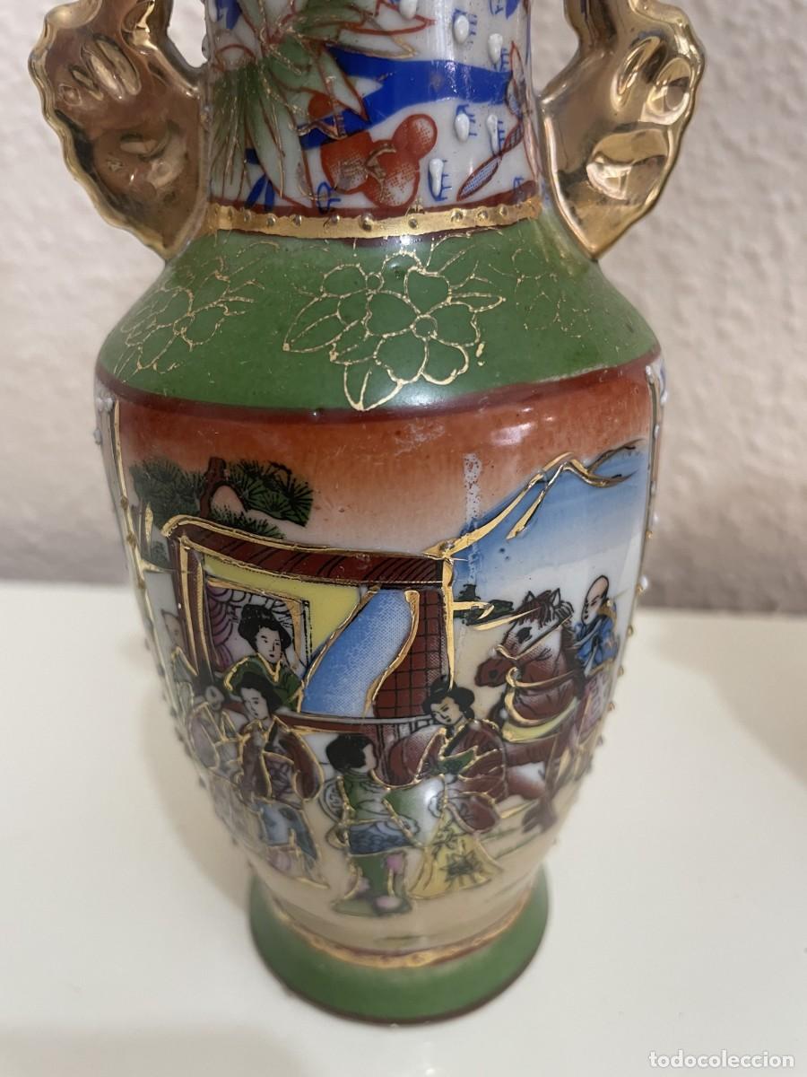 Antig&uuml;edades: Pareja de jarrones chinos estilo satsuma - Foto 2