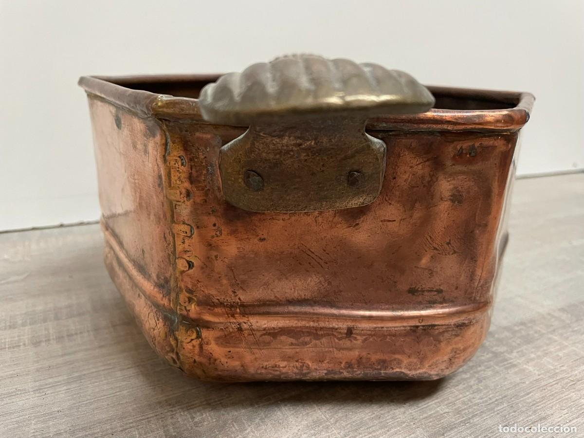 Antig&uuml;edades: RARO CACHARRO HEXAGONAL DE COBRE CON ASAS DE LATON - Foto 3