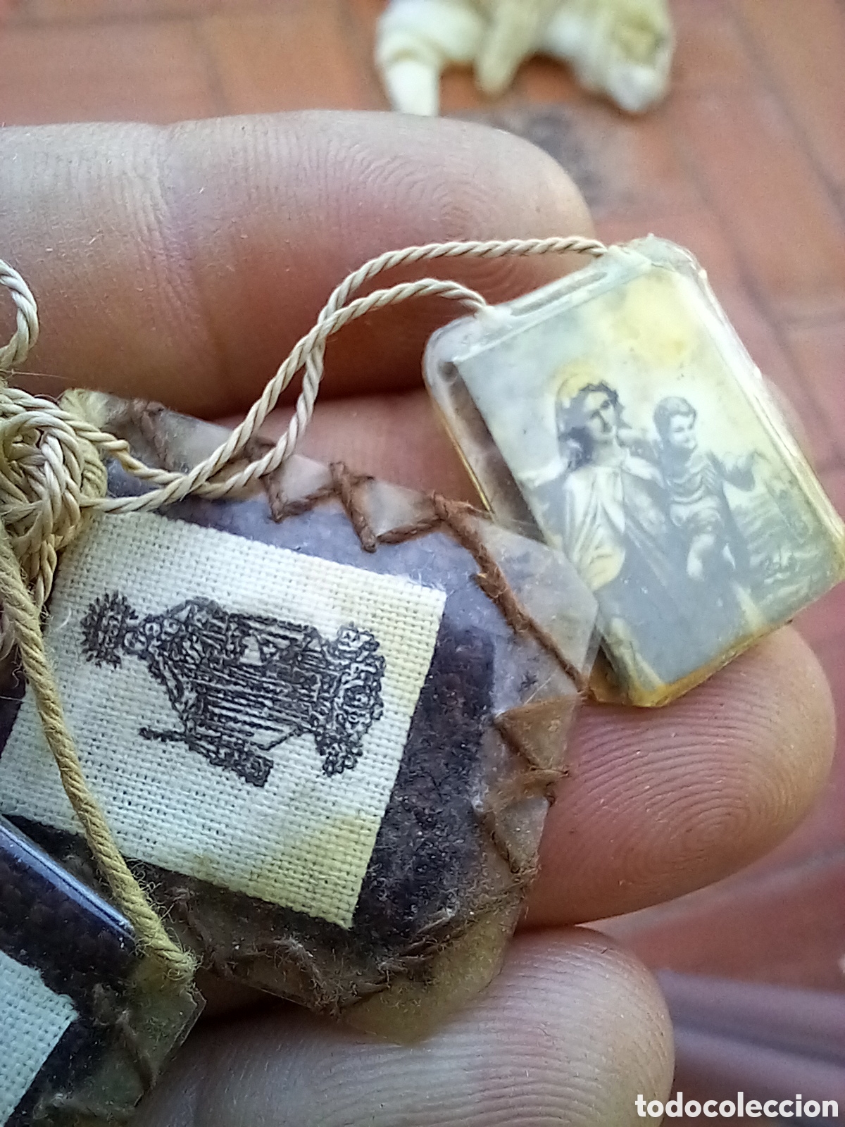 Antig&uuml;edades: ANTIGUOS ESCAPULARIOS O RELICARIOS - Foto 3