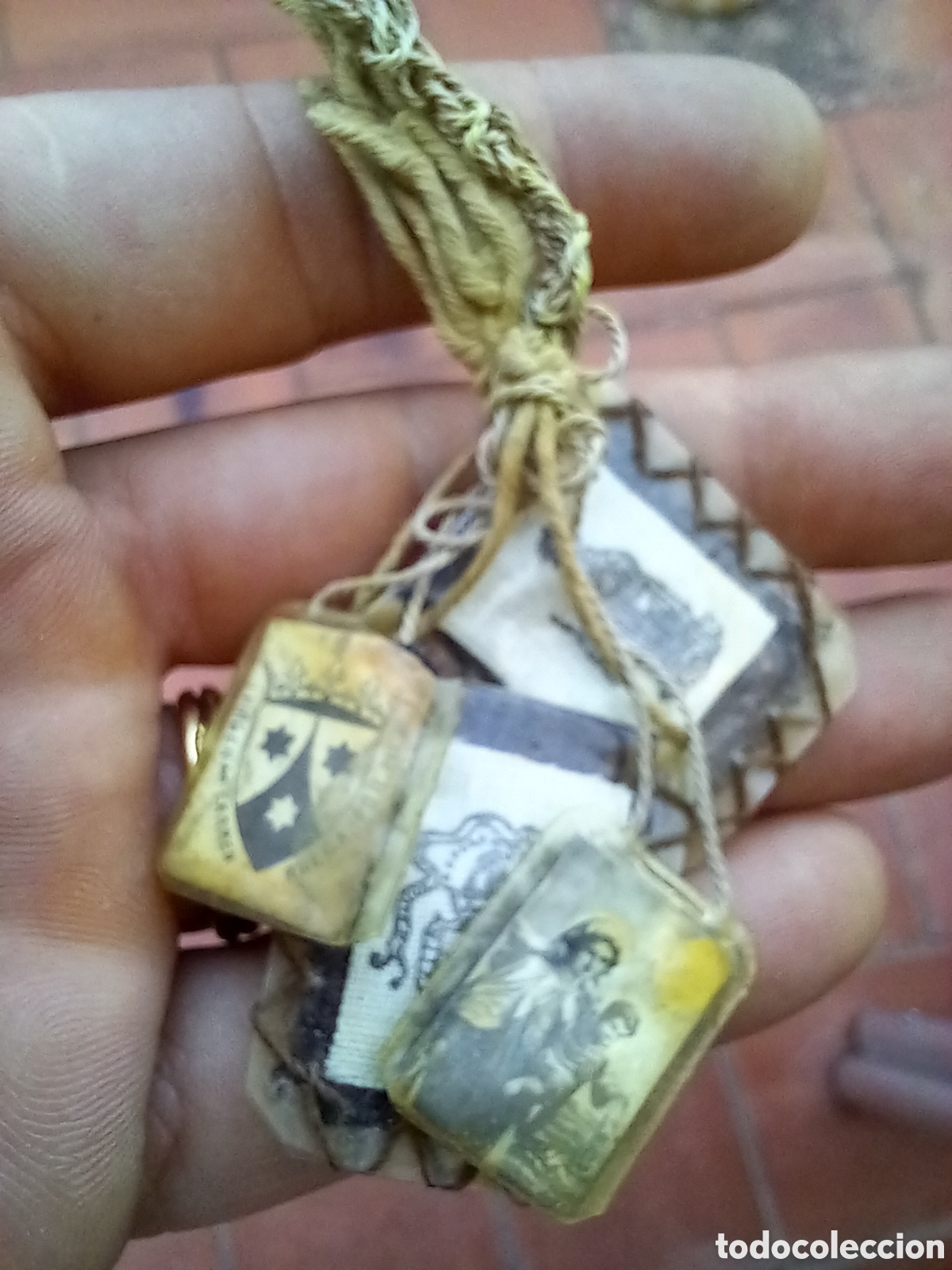 Antig&uuml;edades: ANTIGUOS ESCAPULARIOS O RELICARIOS - Foto 1