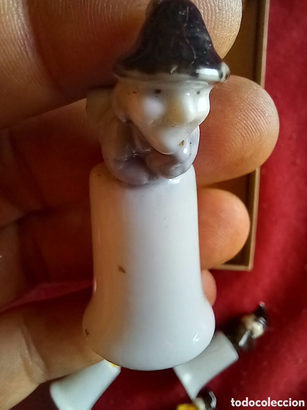 Antig&uuml;edades: ESPECIE DE DEDALES DE COLECCION MINI FIGURAS - Foto 15