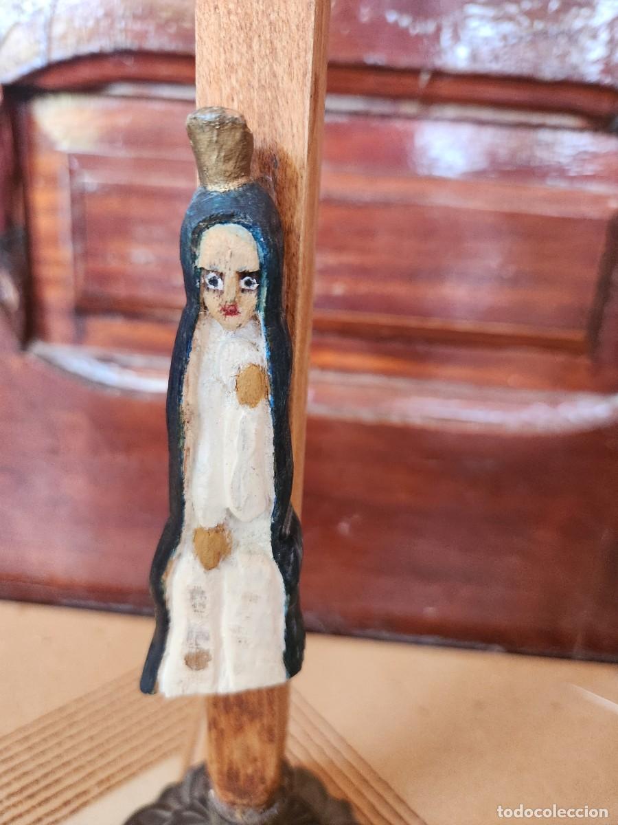 Antig&uuml;edades: Cruz de madera - Foto 3