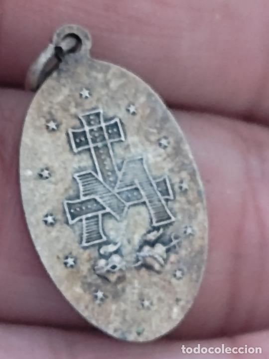 Antig&uuml;edades: INMACULADA MEDALLA ANTIGUA 2,5 CM - Foto 2