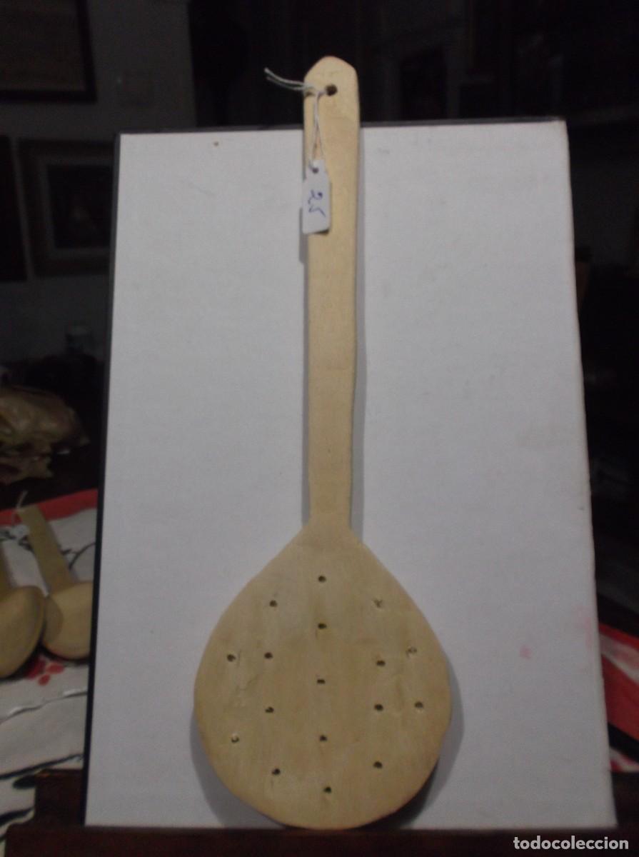 Antig&uuml;edades: ESPUMADERA PARA COCINA REALIZADA MANUALMENTE. - Foto 1