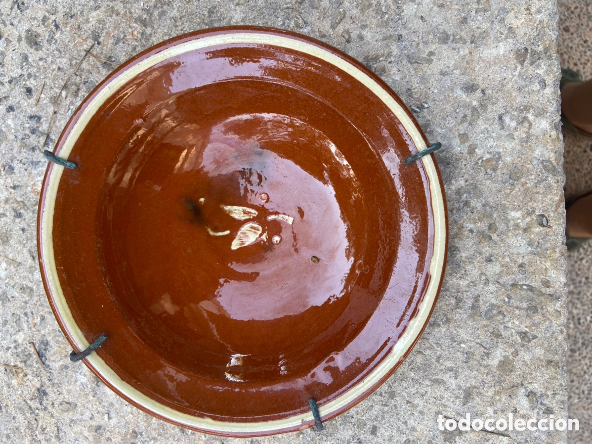 Antig&uuml;edades: Escudilla &oacute; plato hondo de barro - Foto 1