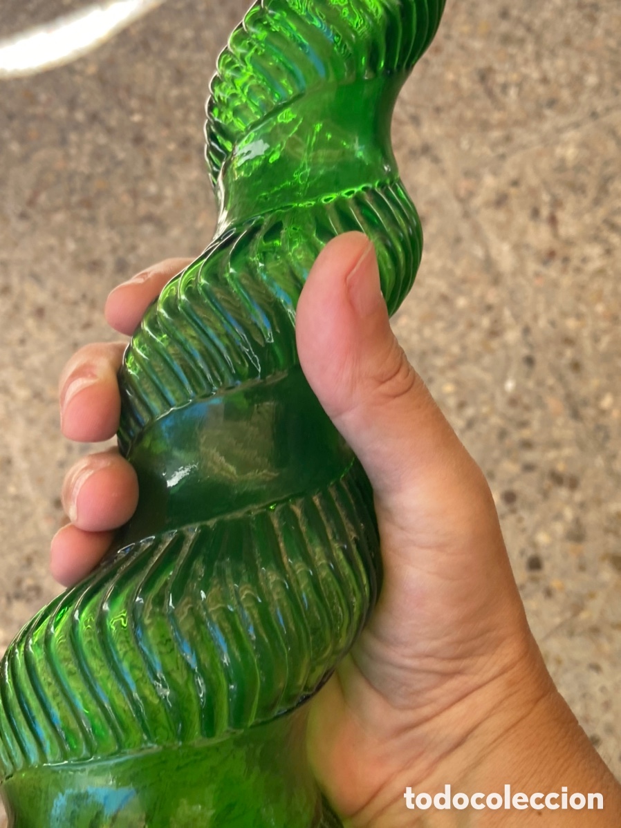 Antig&uuml;edades: Espectacular botella verde antigua - Foto 17
