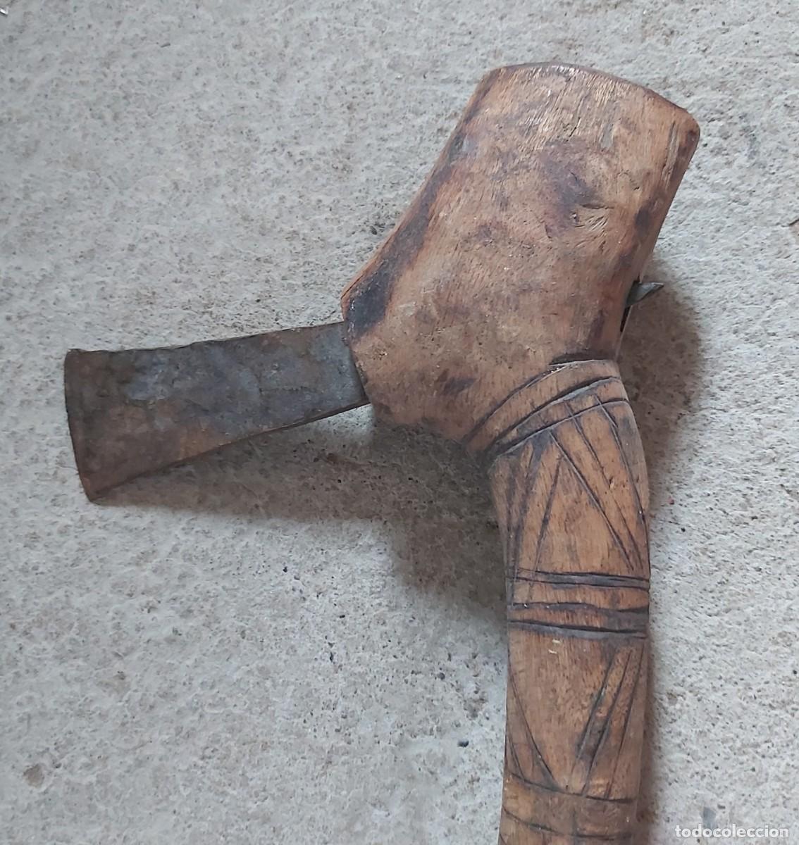 Antig&uuml;edades: Hacha &eacute;tnica, mide 37 cm - Foto 5