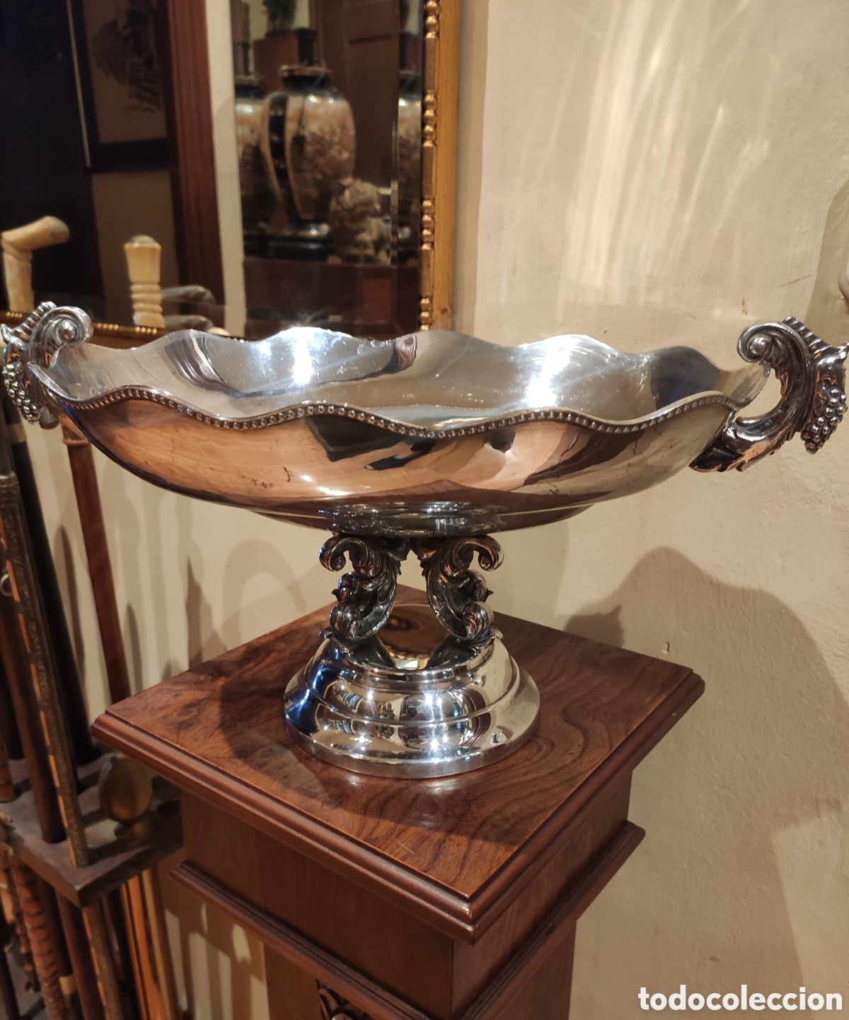 Antig&uuml;edades: CENTRO DE MESA EN ALPACA TRITONES - Foto 1