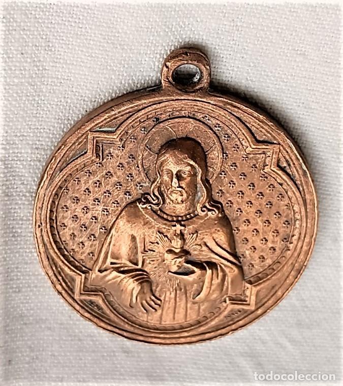 Antig&uuml;edades: ANTIGUA MEDALLA, CORAZ&Oacute;N DE JES&Uacute;S. - Foto 1