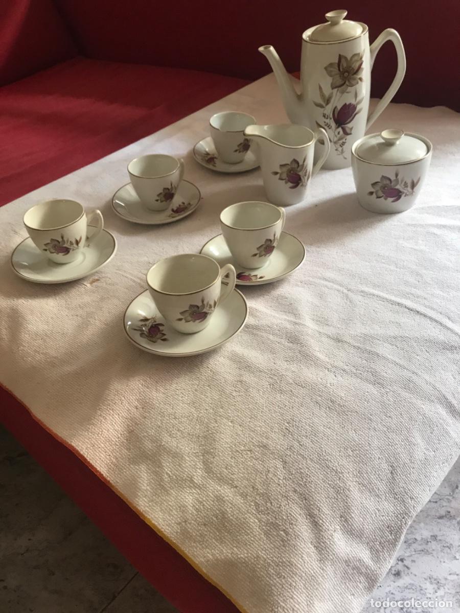 Antig&uuml;edades: Juego caf&eacute; tanagra Santander - Foto 1