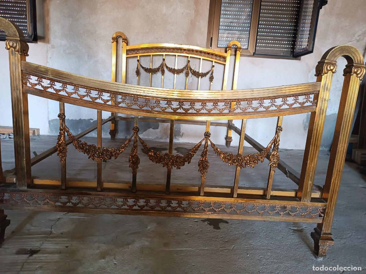 Antig&uuml;edades: Cama de bronce antigua - Foto 3
