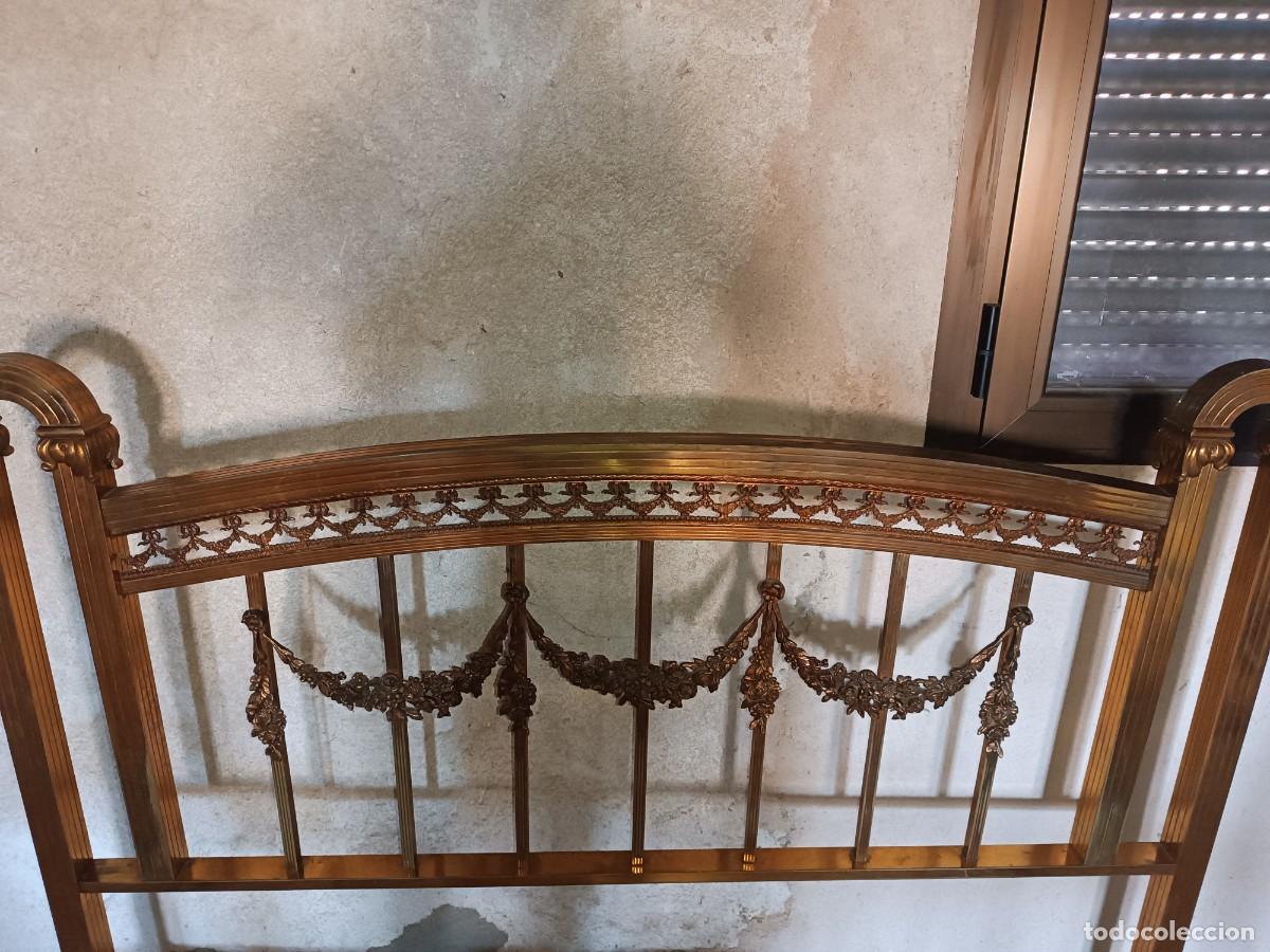 Antig&uuml;edades: Cama de bronce antigua - Foto 10