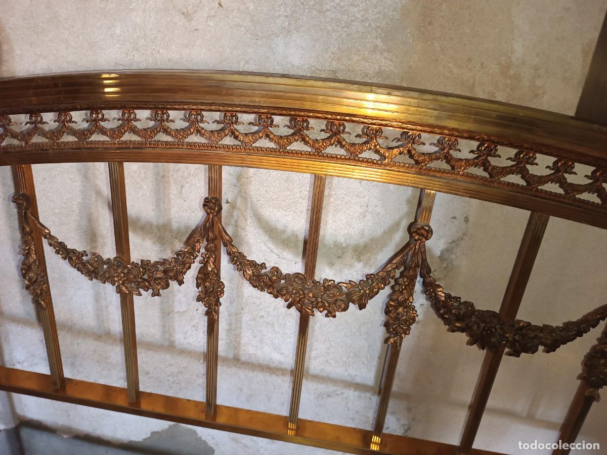 Antig&uuml;edades: Cama de bronce antigua - Foto 13