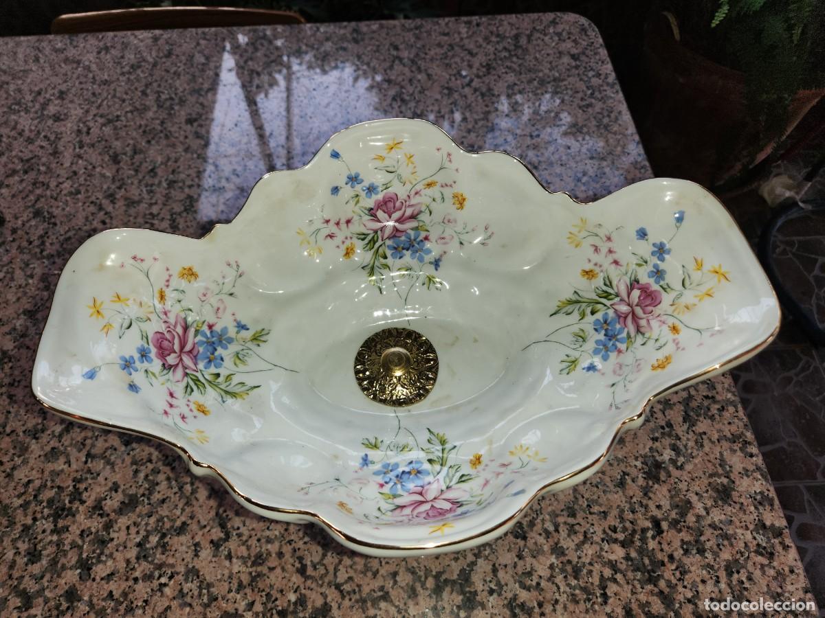 Antig&uuml;edades: Centro de mesa de porcelana - Foto 2