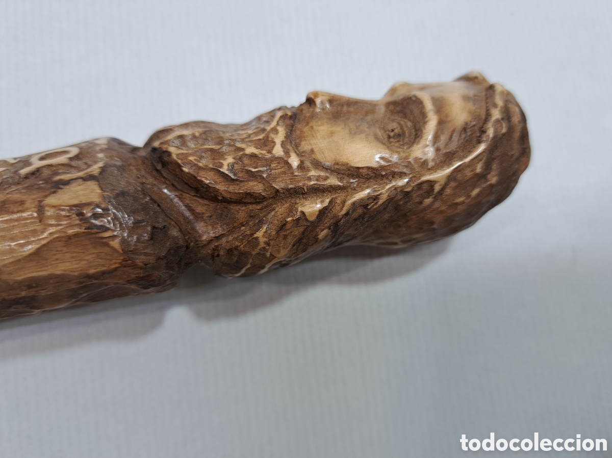 Antig&uuml;edades: Gran mango tallado en olivo - Foto 1